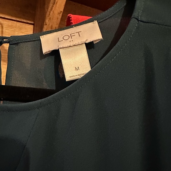 Loft Tops Bundle - sizes S/M - Picture 3 of 4